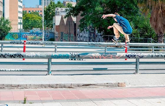 Tyler Surrey – Vagando