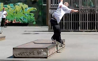 Quartersnacks for Nike SB