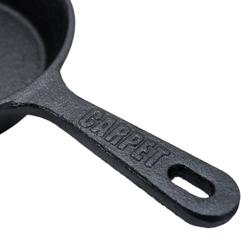 Carpet Company C-Star Cast Iron Egg Skillet