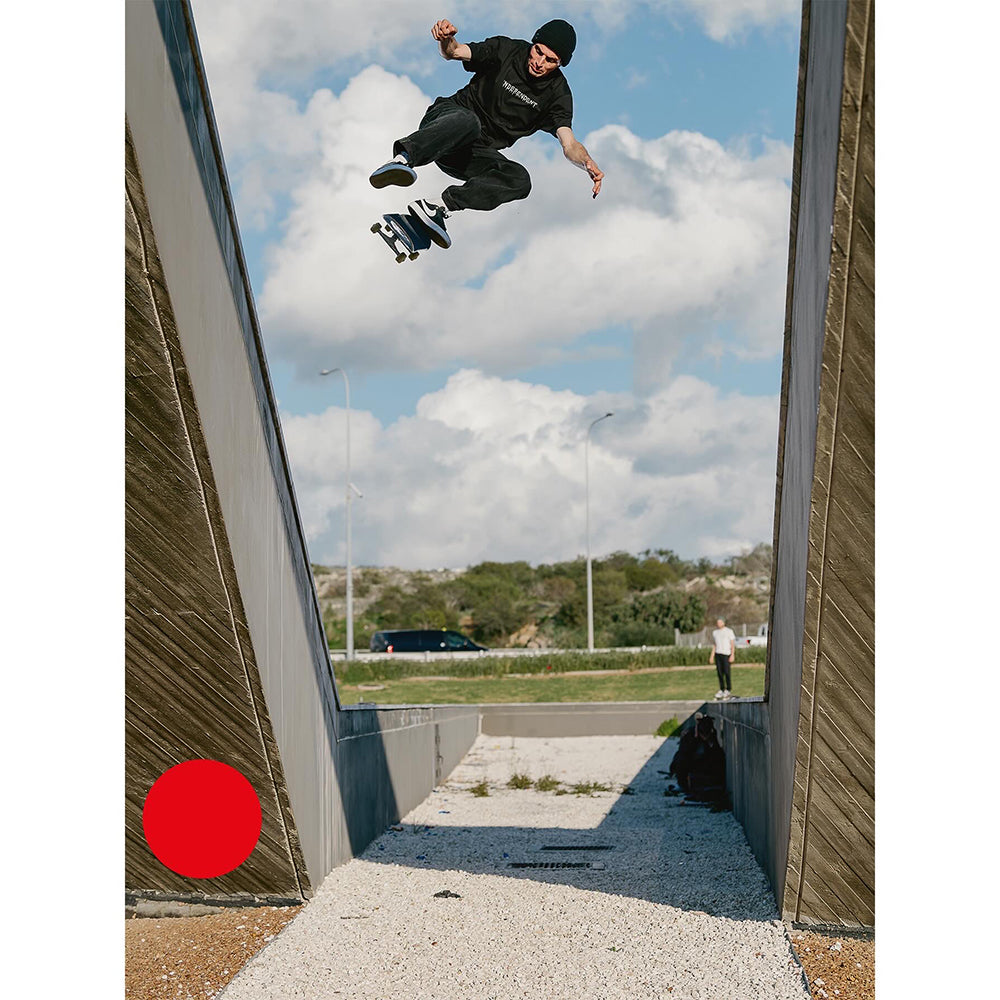 Free Skateboard Magazine Issue 53 Eniz Fazliov Cover (free with order over £50)