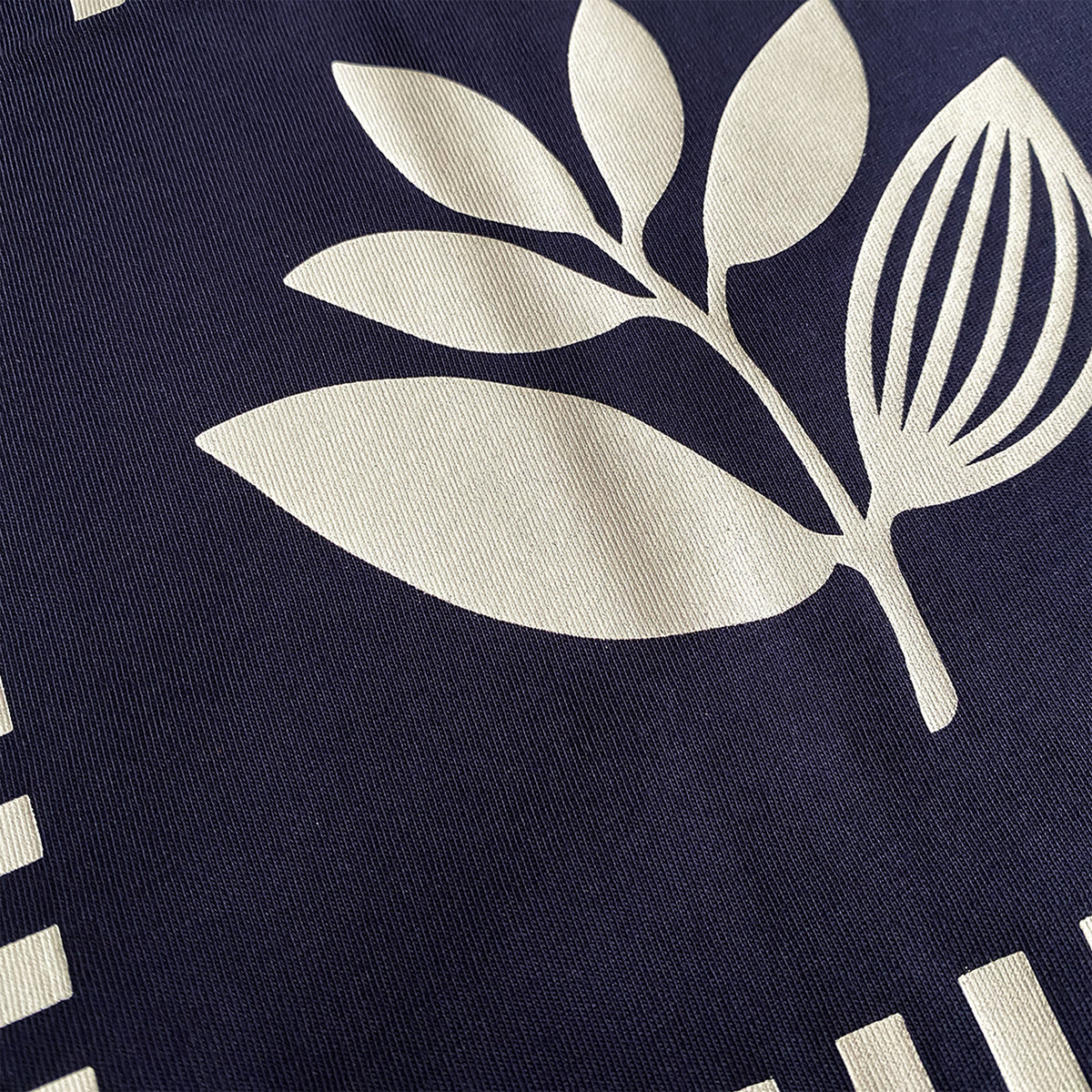 Magenta Crossroad Tee Navy