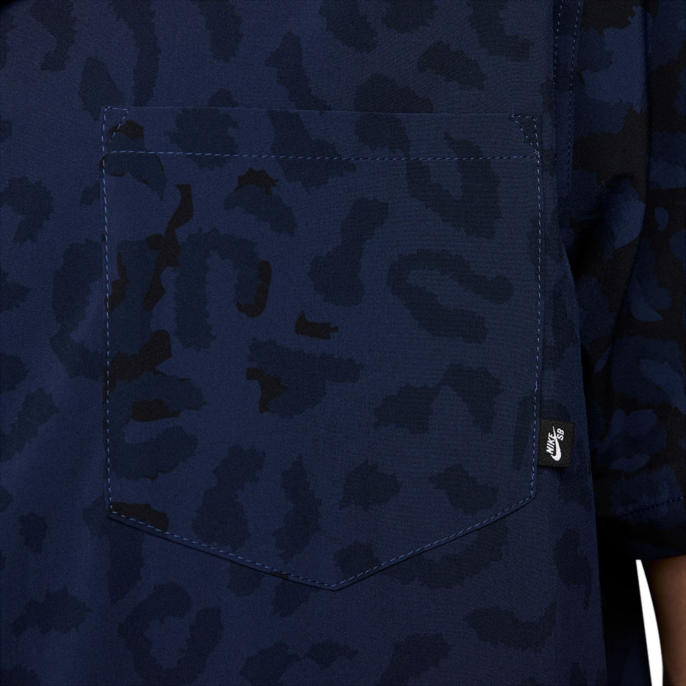 Nike SB Bowler Short-Sleeve Button-Up Shirt AOP Midnight Navy