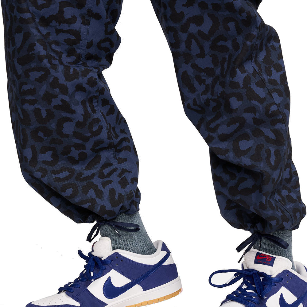 Nike SB Kearny Cargo Pants AOP Midnight Navy