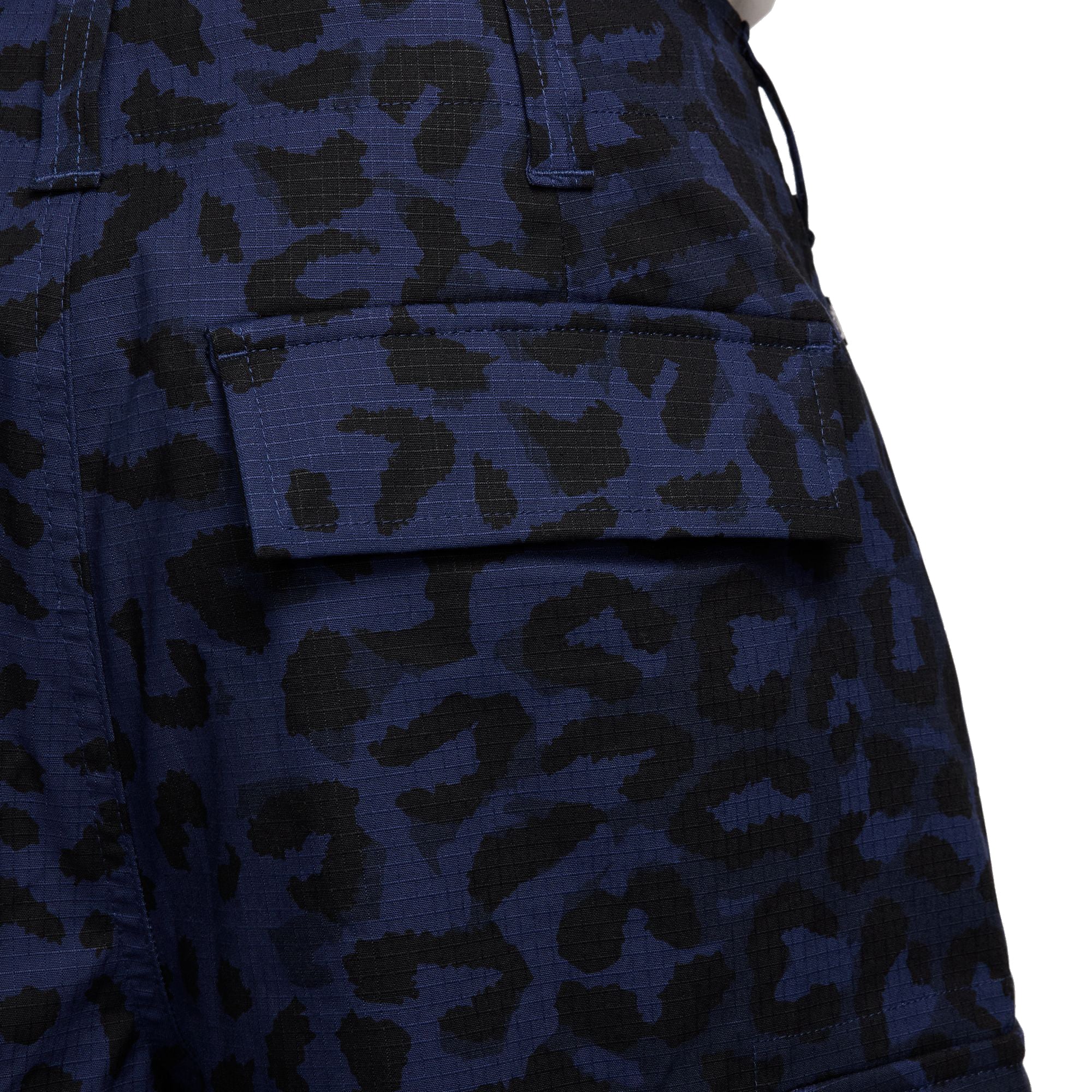 Nike SB Kearny Cargo Shorts AOP Midnight Navy