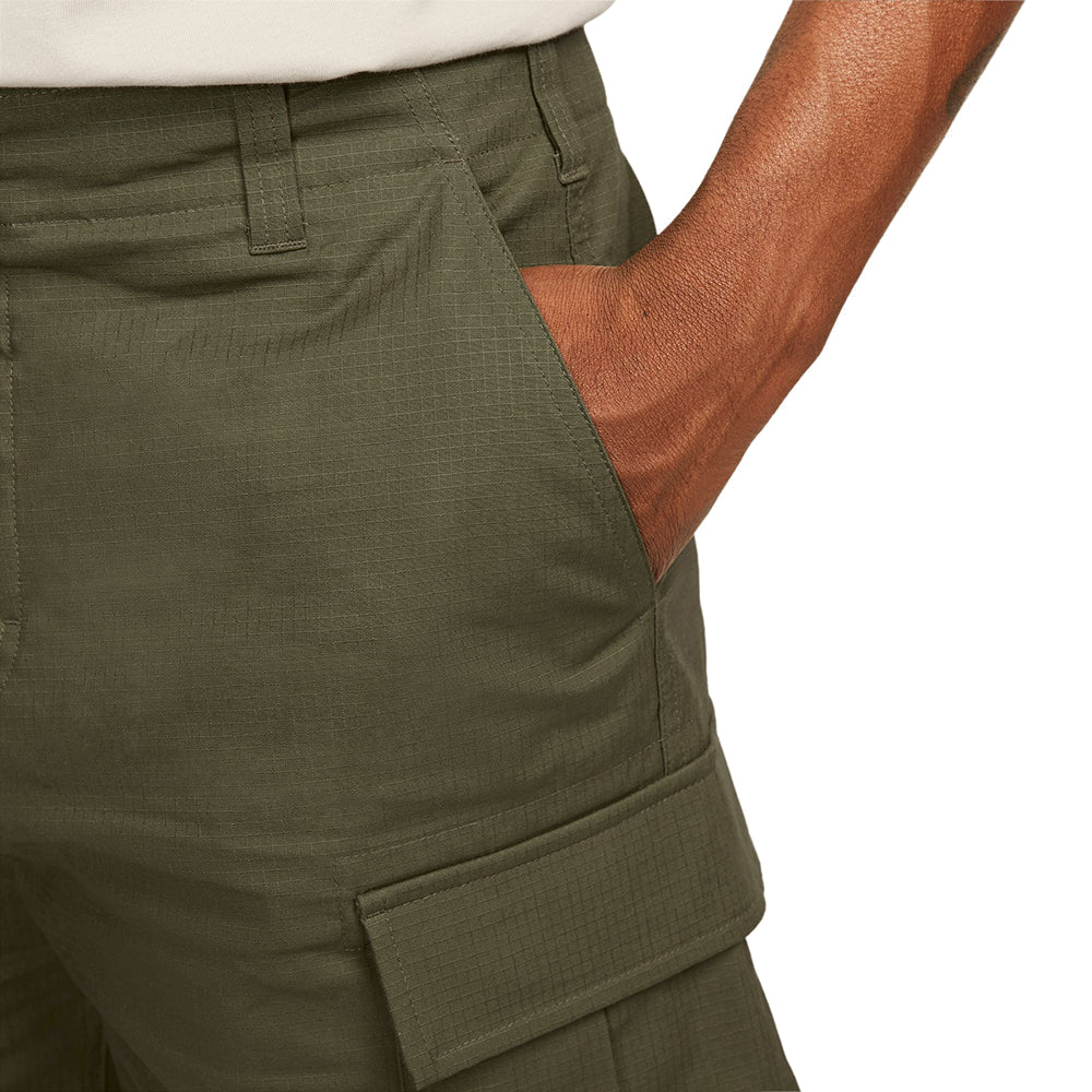 Nike SB Kearny Cargo Shorts Medium Olive