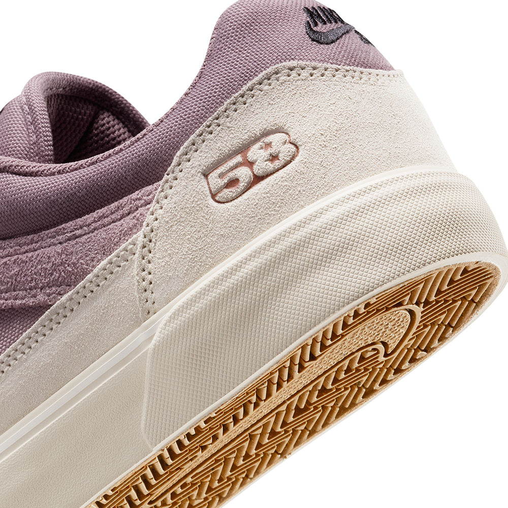 Nike SB Malor TE Shoes Taupe Grey/Black-Light Orewood Brown-Cinnamon