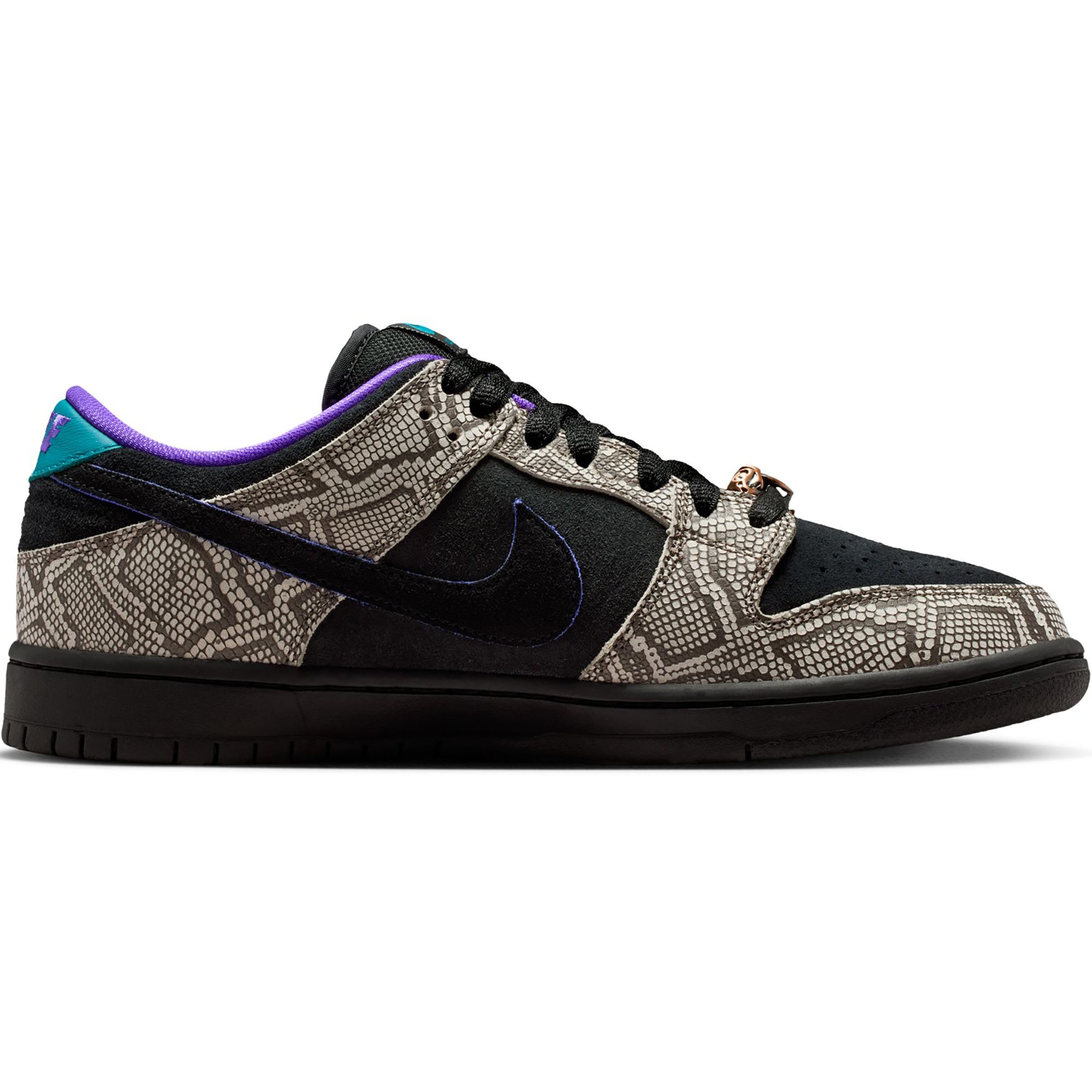 Nike SB Dunk Low Pro x Dashawn Jordan Shoes String/Black-Bright Spruce-Fierce Purple