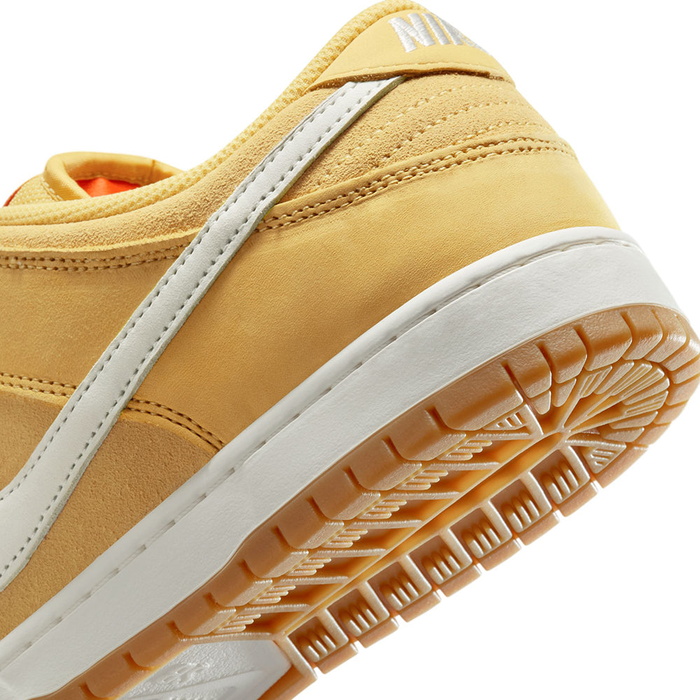 Nike SB Orange Label Dunk Low Pro ISO Shoes Saturn Gold/Sail-Saturn Gold-Solar Flare