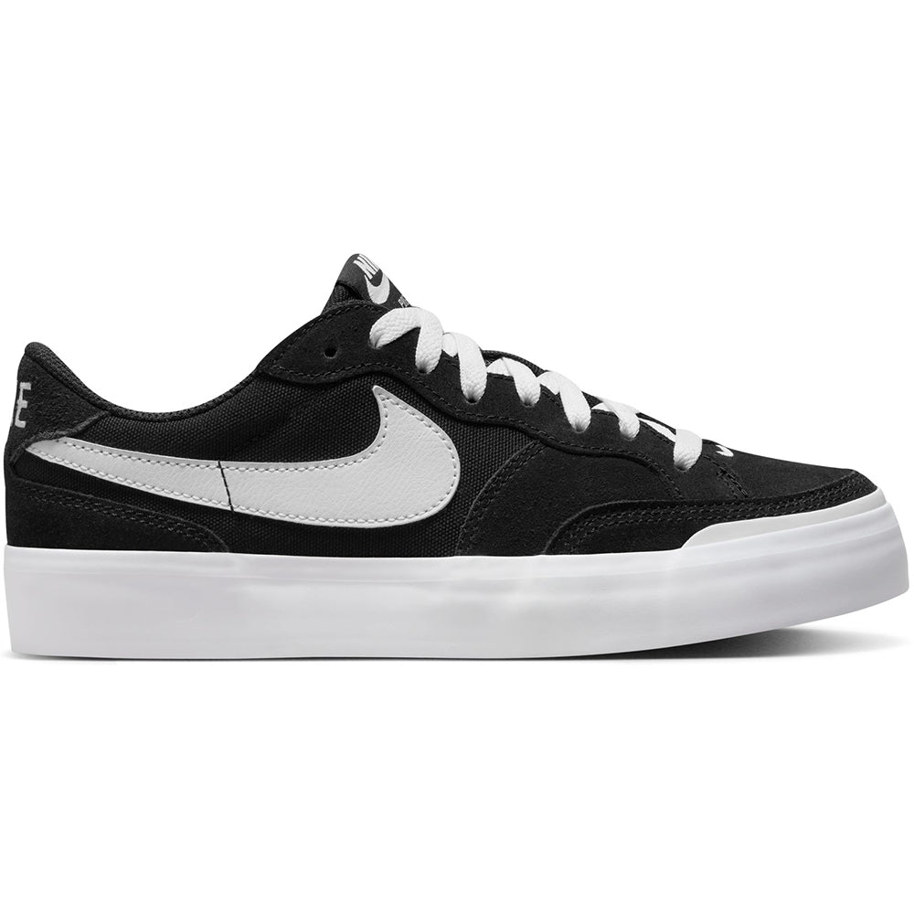 Nike SB Pogo Plus Shoes Black/White-Black-White