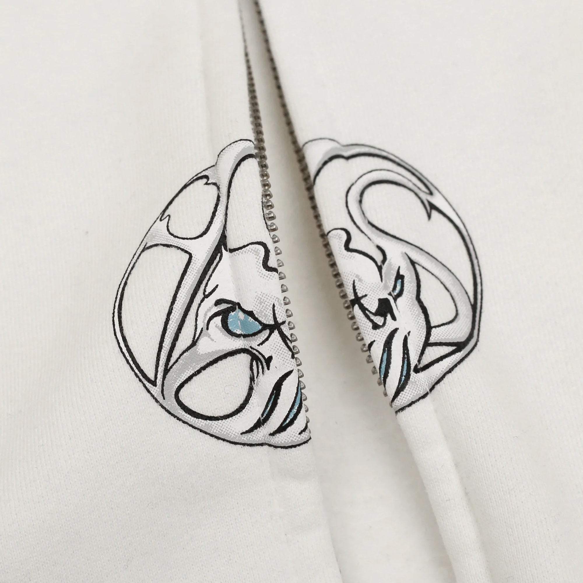 Yardsale Bullseye Hood White