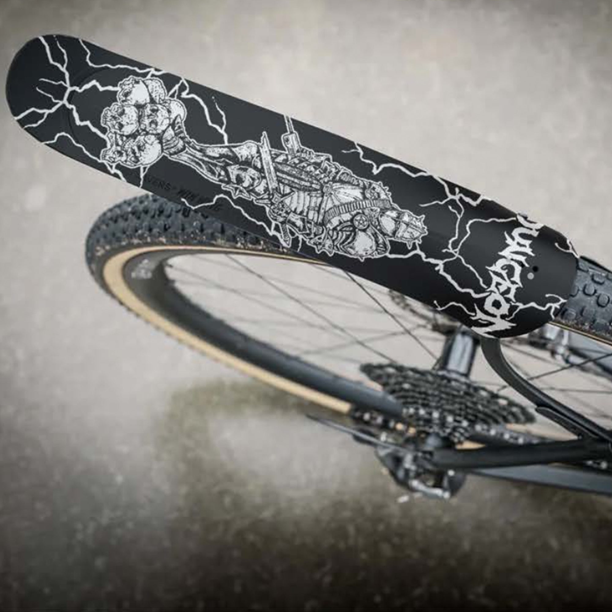 Dungeon Gateway Cold Steel Ass Saver Cycling Mudguard Black/White