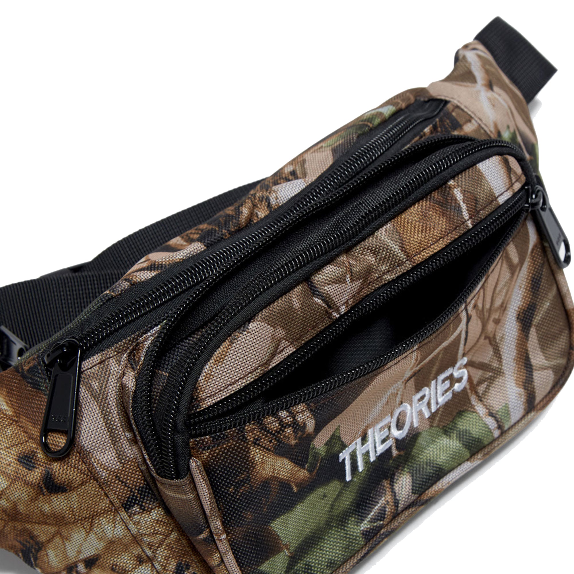 Theories Stamp Day Pack Real-Tree Camo