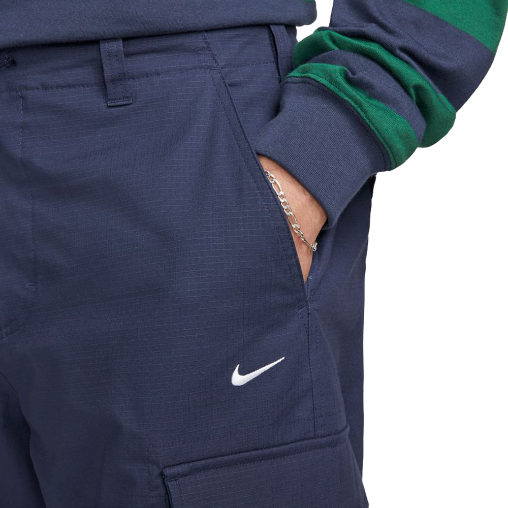 Nike SB Kearny Cargo Pants Midnight Navy/White