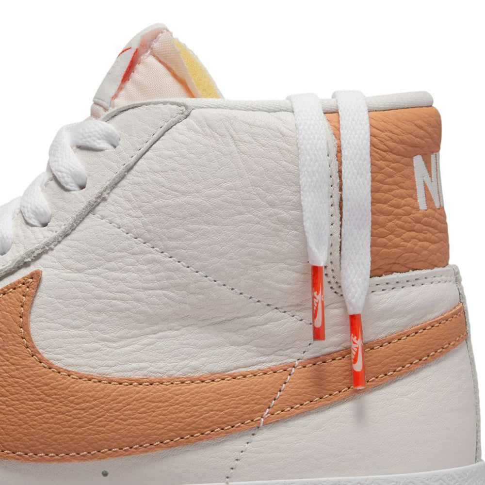 Nike SB Orange Label Zoom Blazer Mid ISO Shoes white/light cognac-white-white
