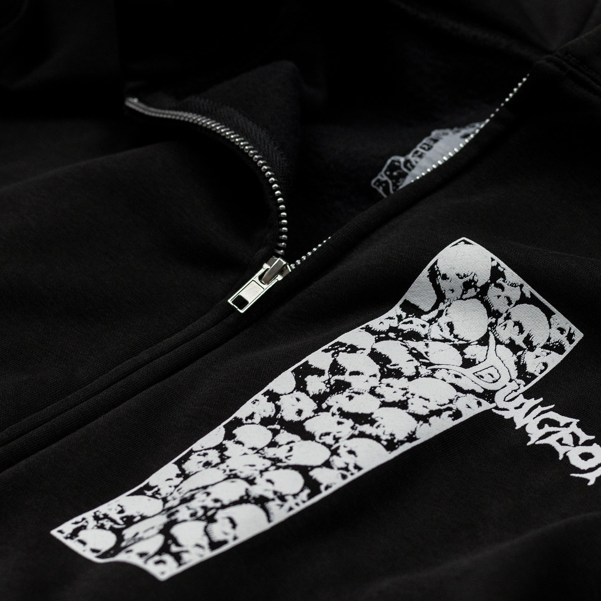 Dungeon Gateway Endless Zip Hood Black