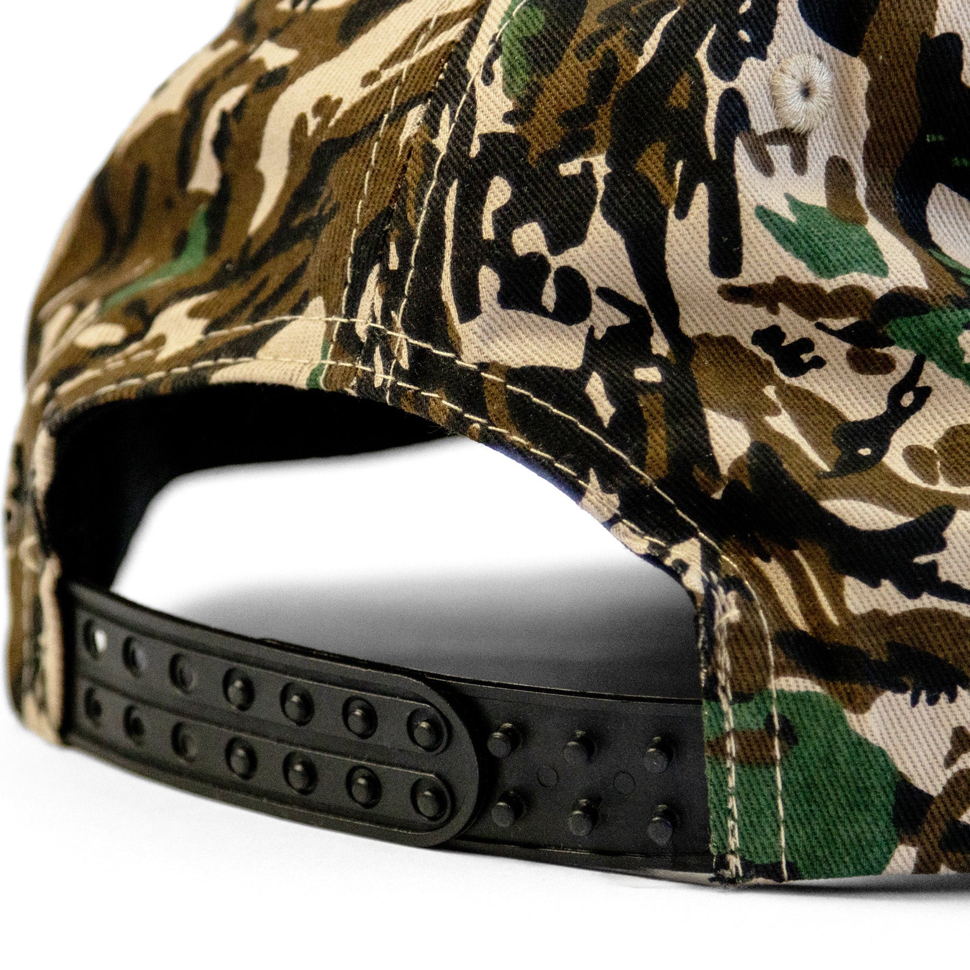 Dungeon Gateway Scrawl Canvas Cap Forest Camo/Neon Orange