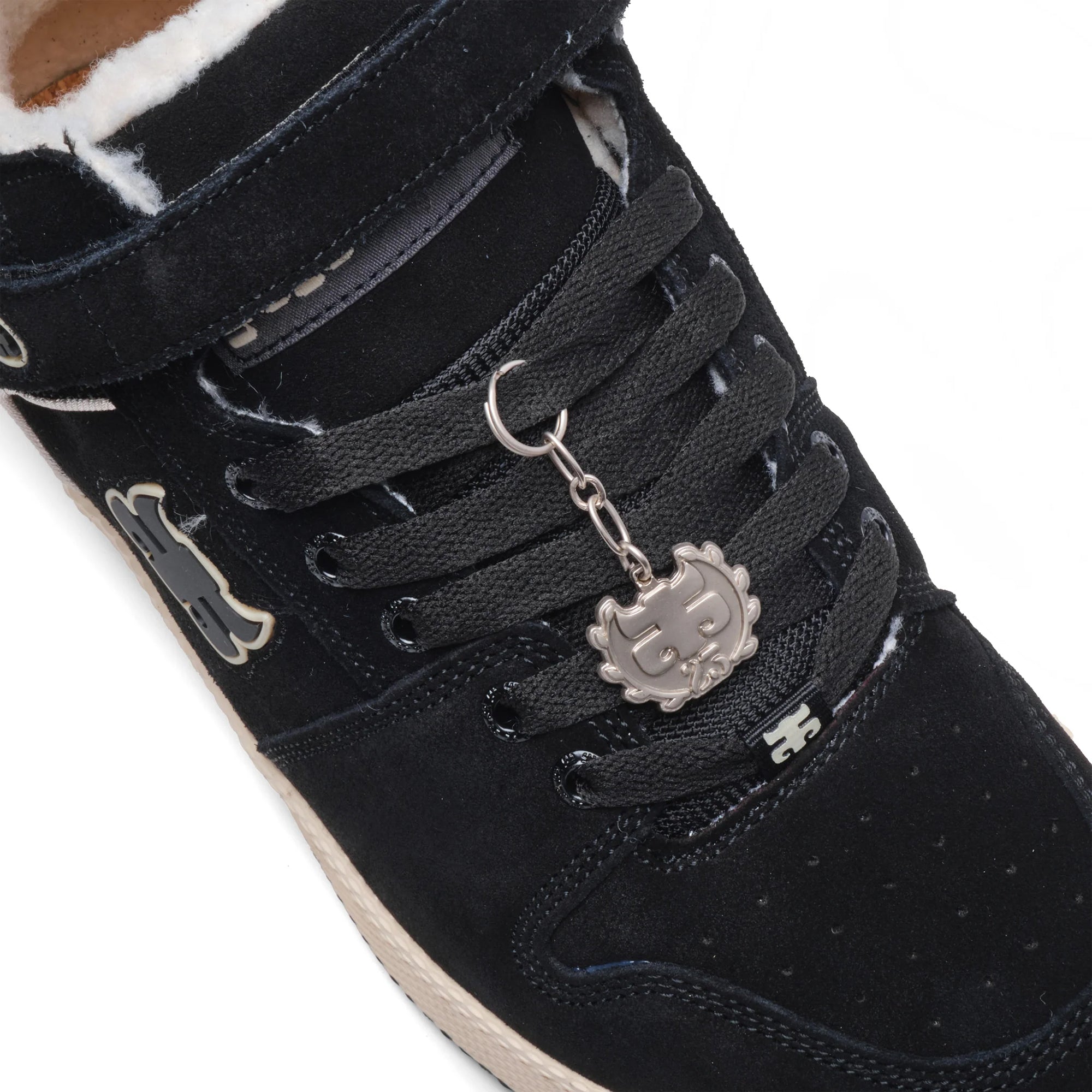 IPath Grasshopper Shoes Black Waxed Suede/Shearling