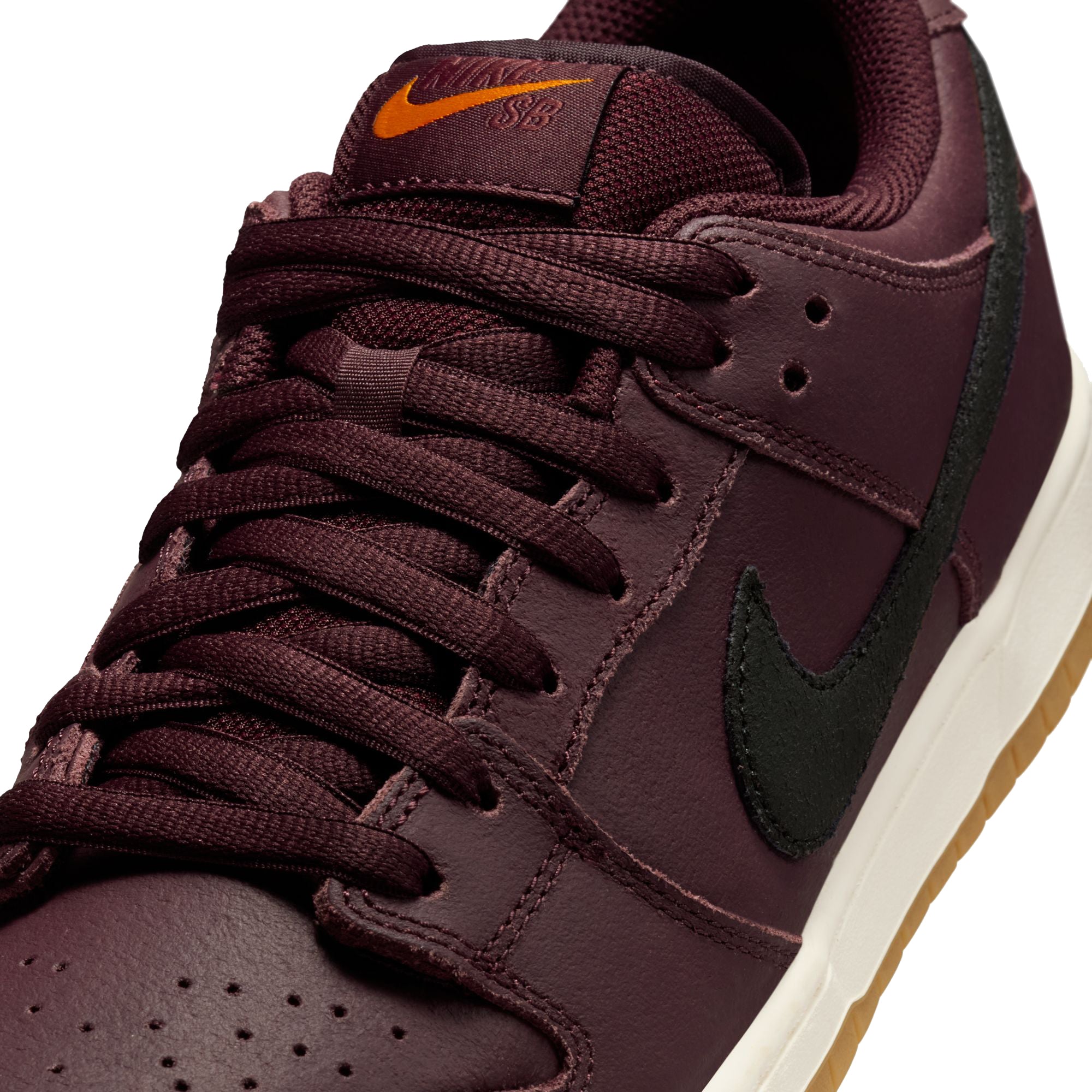 Nike SB Orange Label Dunk Low Pro Shoes Burgundy Crush/Black-Mystic Dates-Sail