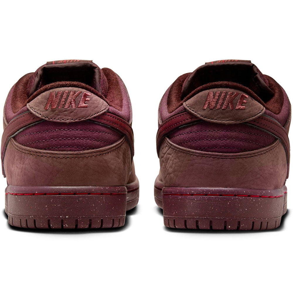 Nike SB Dunk Low Premium Shoes Burgundy Crush/Dark Team Red-Earth