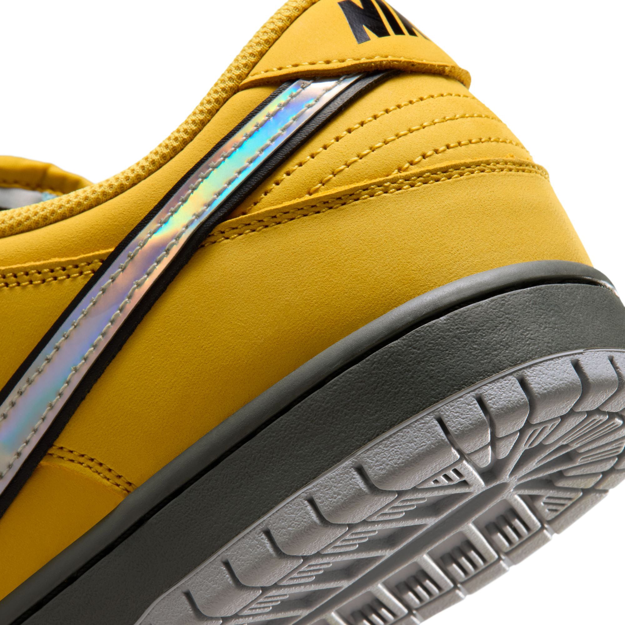 Nike SB Dunk Low Pro "Fast Pass" Shoes Lightening/Wolf Grey-Denim Turquoise