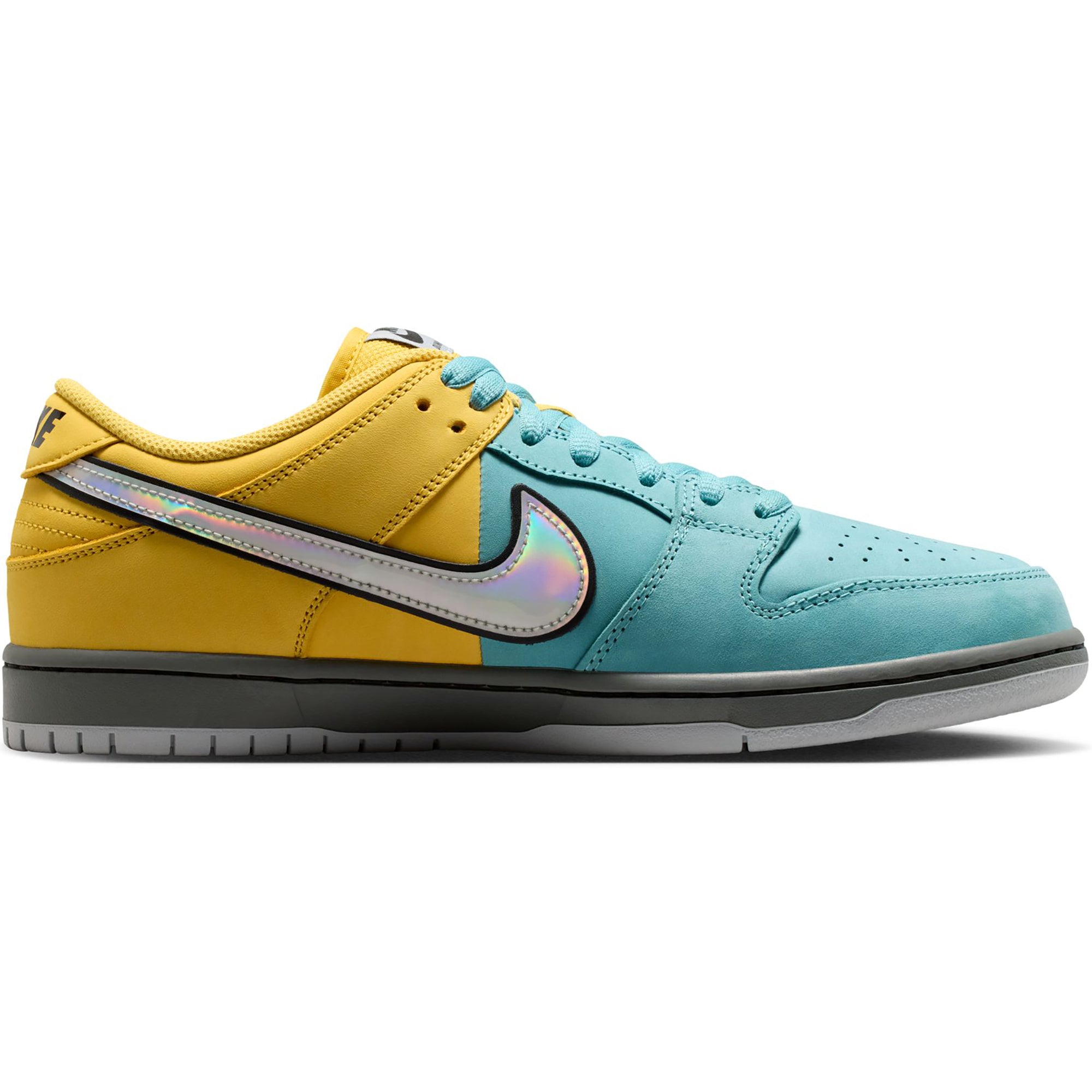 靴 Nike SB Dunk Low PRM Nike SB Dunk Low Pro 