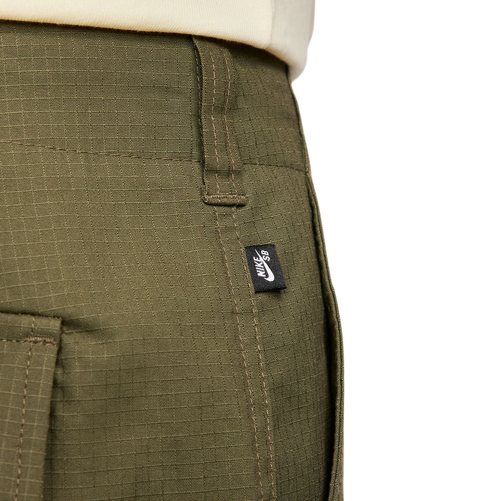Nike SB Kearny Cargo Pants Medium Olive