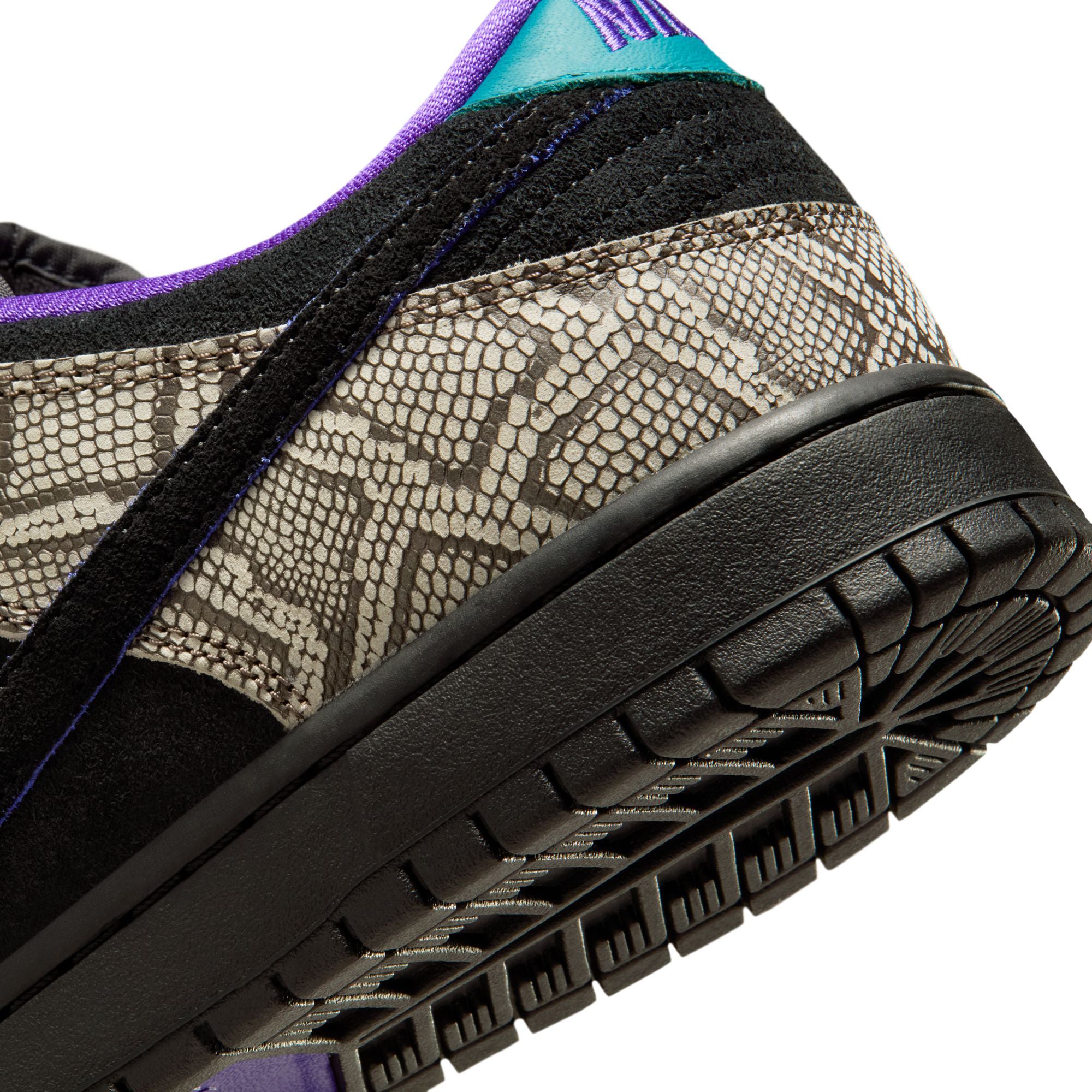 Nike SB Dunk Low Pro x Dashawn Jordan Shoes String/Black-Bright Spruce-Fierce Purple