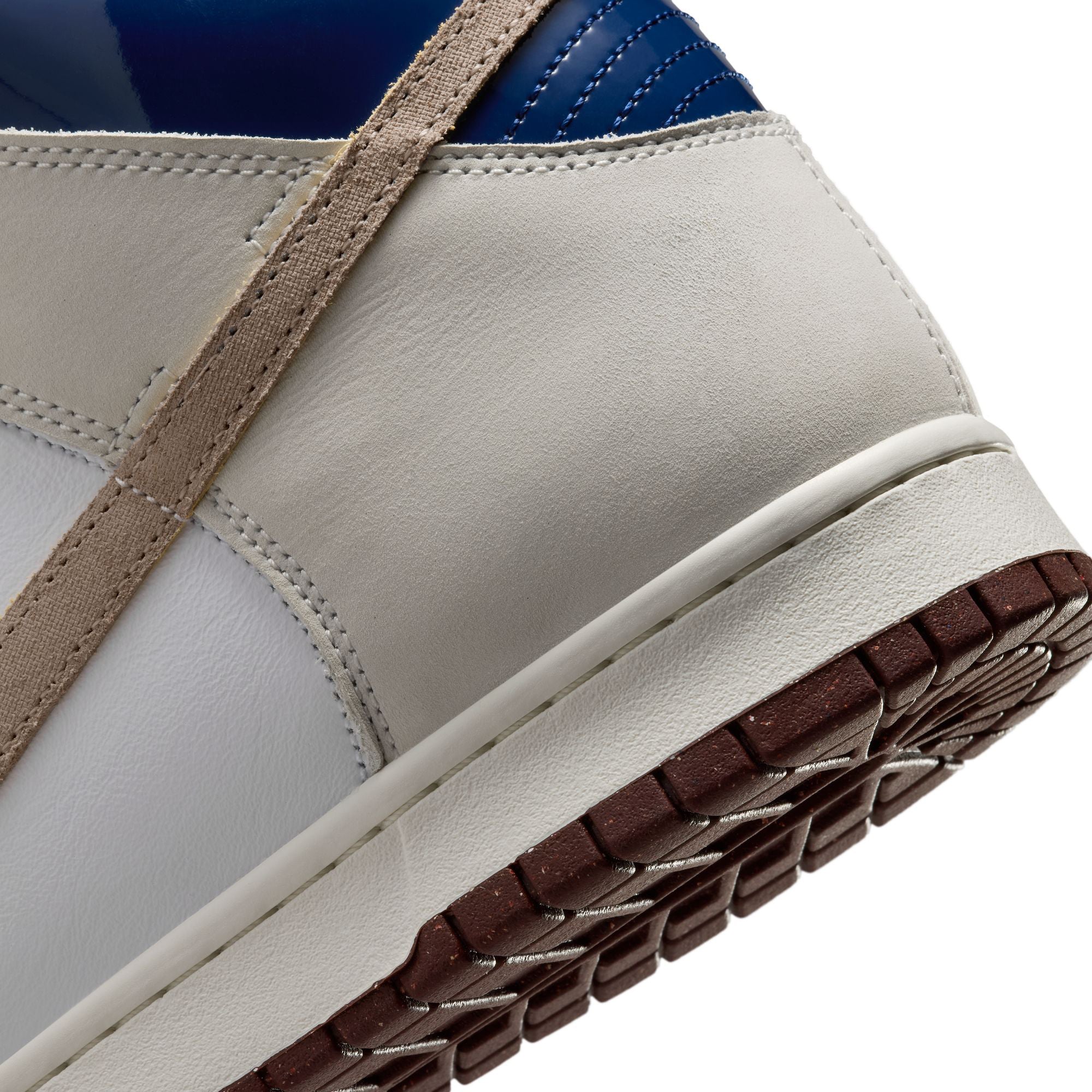 Nike SB x Beyond Store Dunk High Pro QS Shoes White/Ivory-Sand Dune-Blue Void