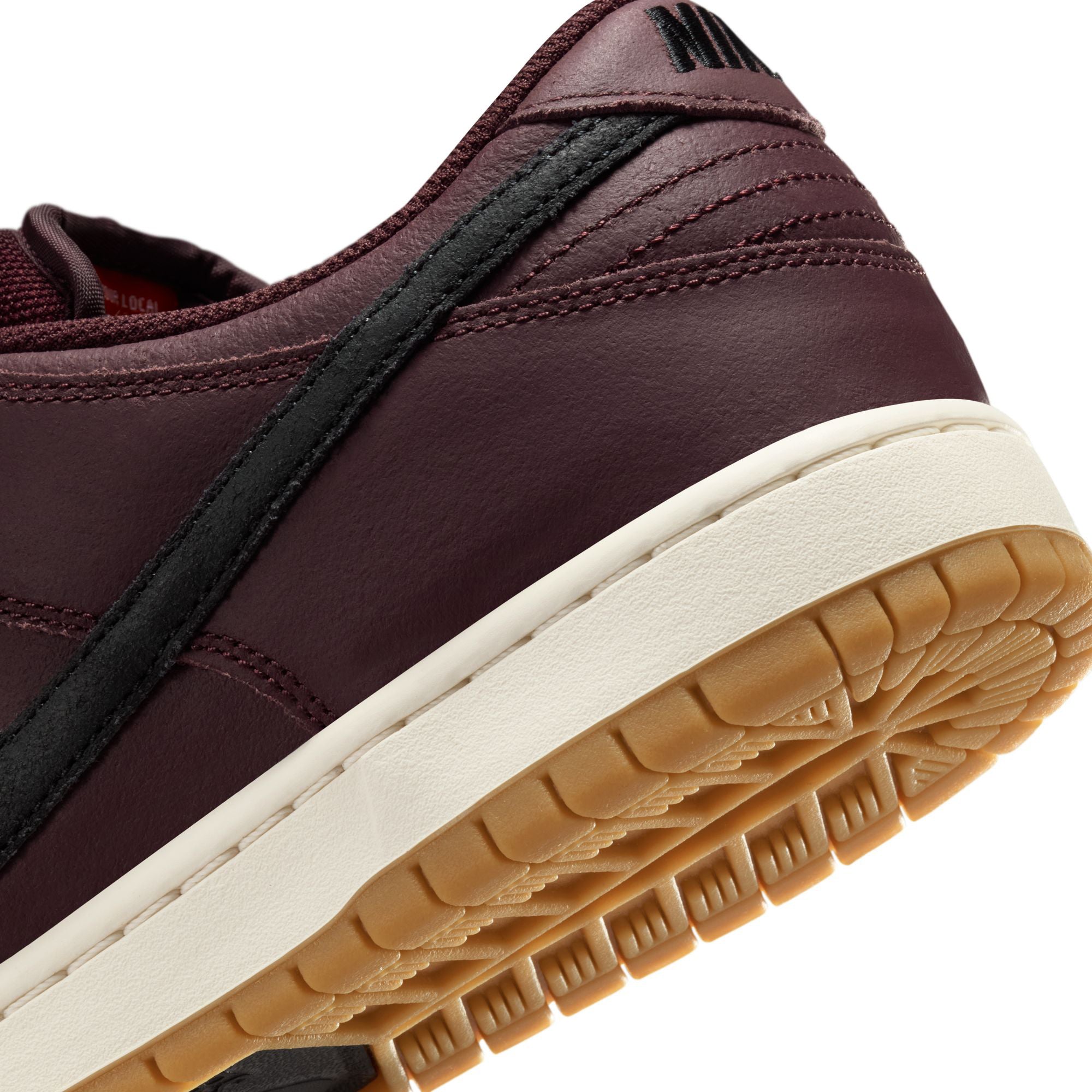 Nike SB Orange Label Dunk Low Pro Shoes Burgundy Crush/Black-Mystic Dates-Sail