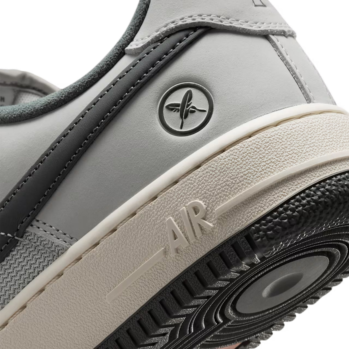 Nike SB Yuto Horigome Air Force 1 Shoes White/Iron Grey-White-Coconut Milk