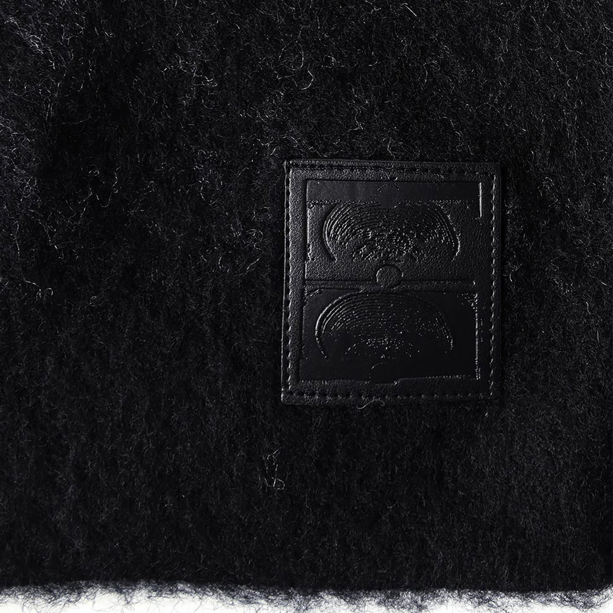Former Illusion Mohair Knit Black