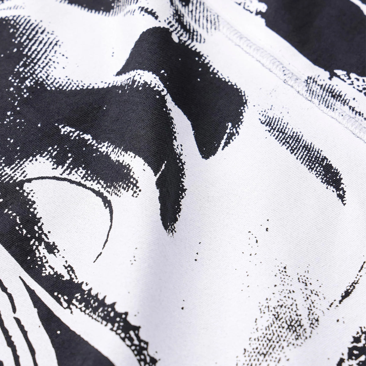 Former Levitate Boxy Tee Faded Black