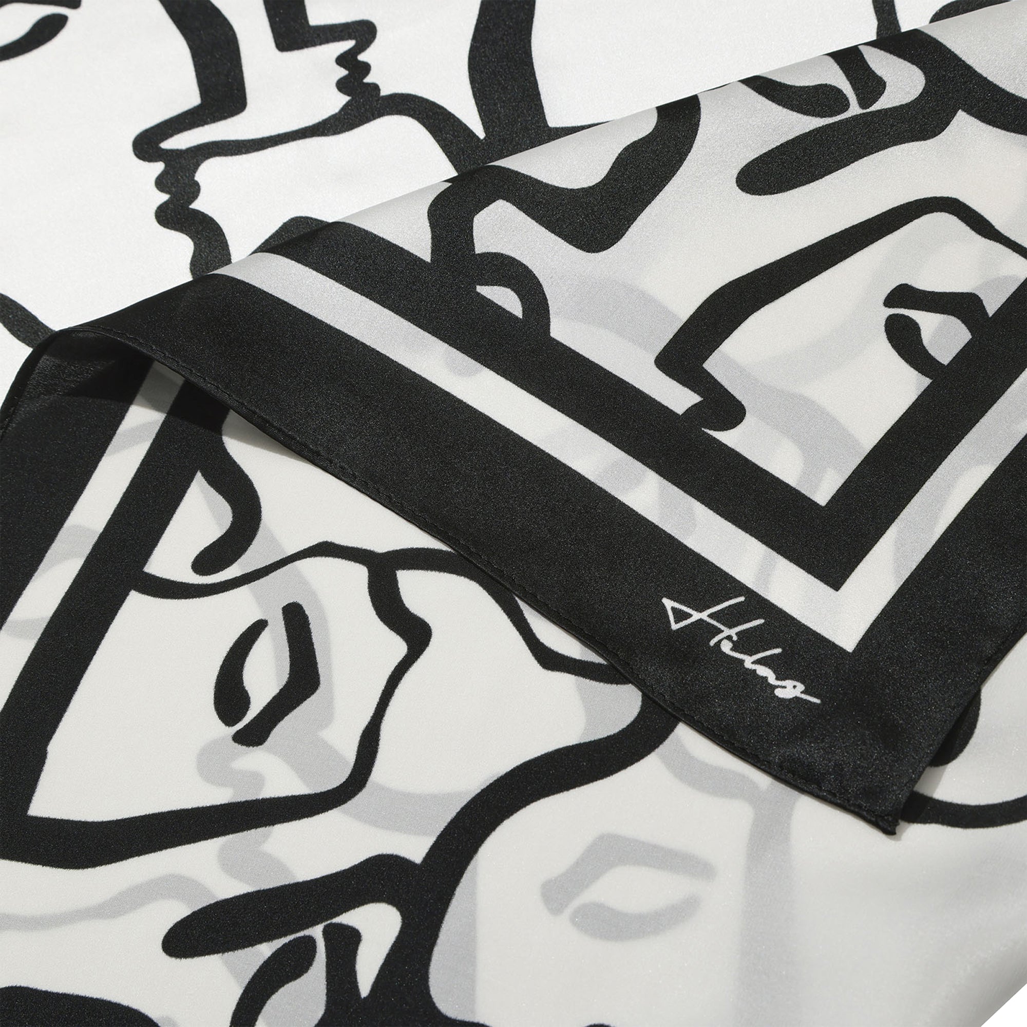 Hélas Dieux Grecs Silk Scarf White/Black