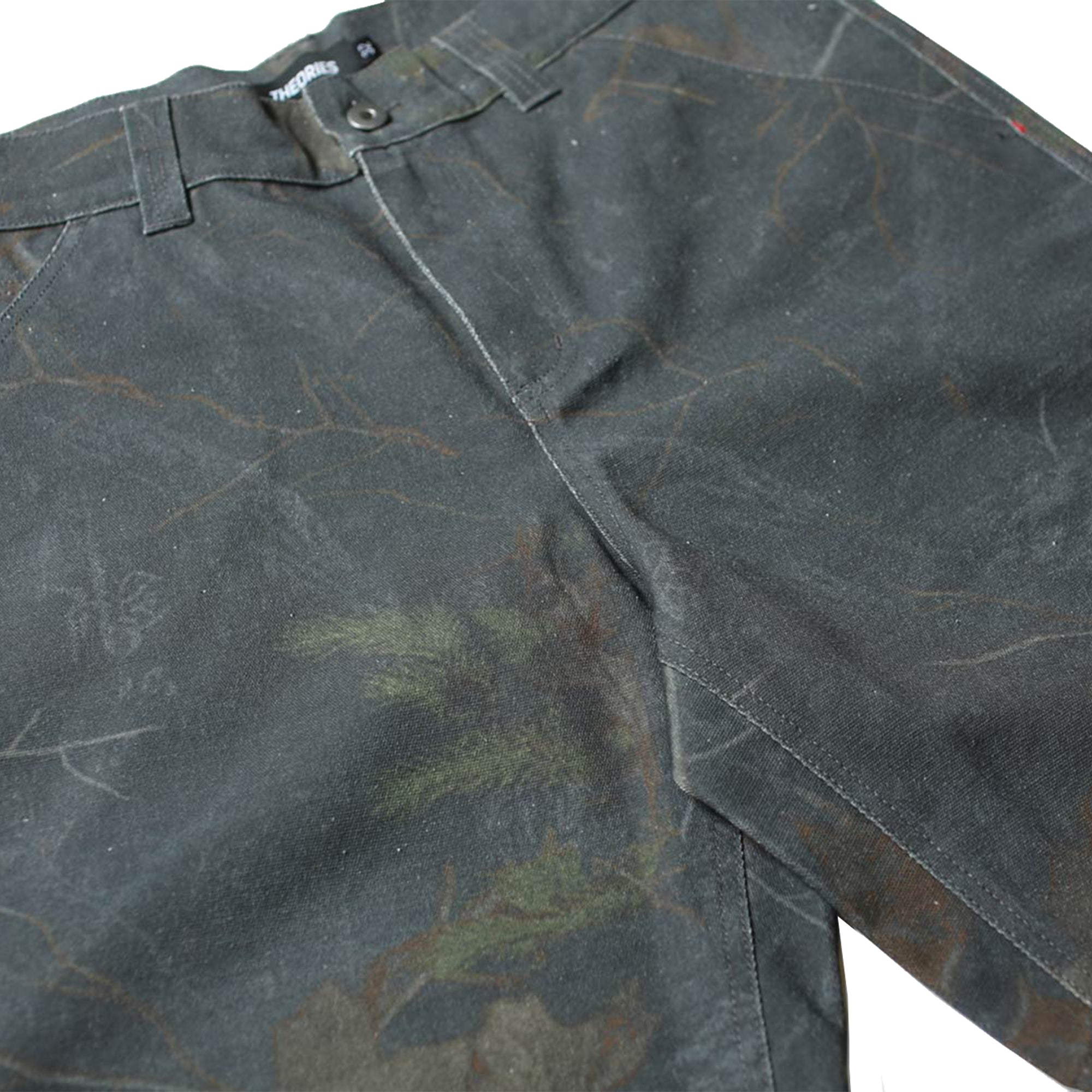 Theories Cadet Shorts Timber Camo