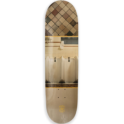 Pass~Port Dunny Hunt Series Porcelain Deck 8.38"