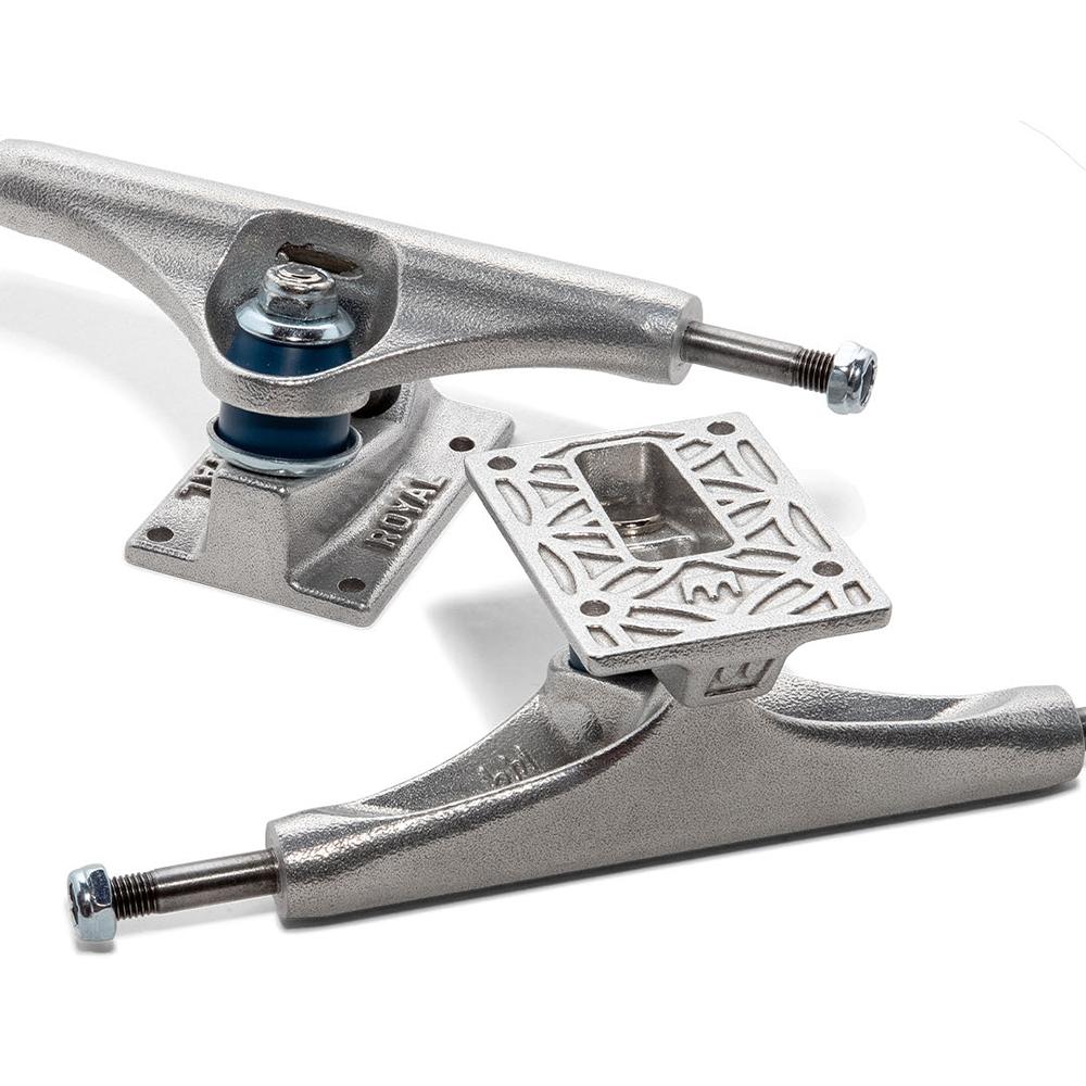 Royal Raws 139 Skateboard Trucks 8"